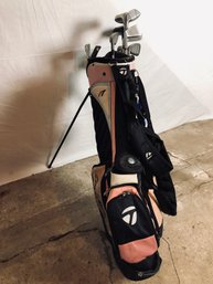 Set Of Ladies Golf Clubs In Bag