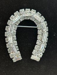 Vintage Marked WEISS Baguette & Round Crystal/Rhinestone Horse Shoe Pin/Brooch 2'