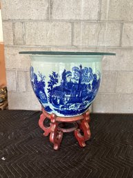 Chinoiserie Blue And White Asian Vase With Stand