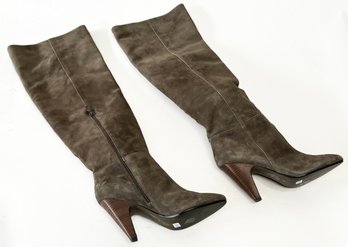 A Pair Of Suede High Heeled Boots - Eu 40