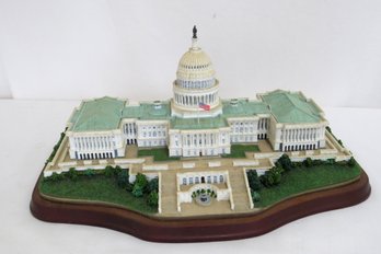 Danbury Mint Collectible Sculpture Statue Of The United States Capital In Washington DC, USA