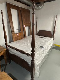 4 Post Twin Bed Frame - Twin Size