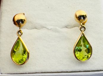 BEAUTIFUL 14K GOLD PERIDOT FACETED TEAR DROP DANGLE EARRINGS