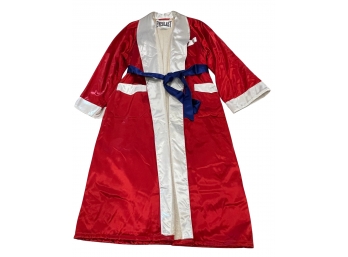 Vintage Everlast Red Satin Boxing Robe Made Of Skinner Satin- Needs Cleaning See Pics Otherwise Great!