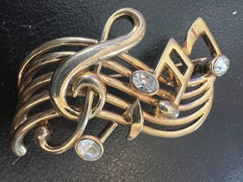 Vintage Gold Tone Music Clef Note Brooch With Crystal Bezel Accents