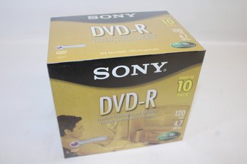 New Sealed Pack Of 10 DVD-Rs In Case's