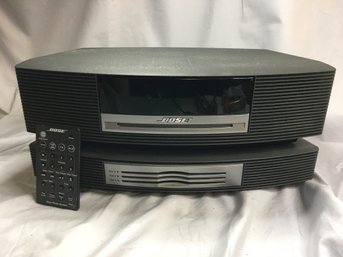 Incredible Like New BOSE SOUNDWAVE Radio With Optional Outboard CD And Original Remore - LIKE NEW !