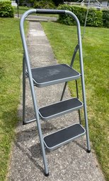 EASY REACH By Gorilla Ladders 3-Step Folding Stool- 45 Tall