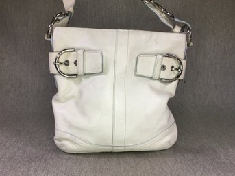 Nice Putty Color COACH Leather Buckle Front / Crossbody Leather Should Bag - Very Nice - Silver Trim With Tag