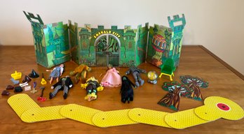 The Wizard Of Oz Emerald City Play Set By MEGO 1974 With Dolls & Accessories