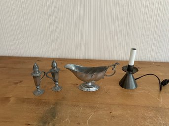 Peerless Insico Pewter Salt And Pepper Shakers Gravy Boat And Small Lamp