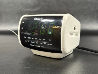 Vintage Sony Dream Machine Clock Radio In White