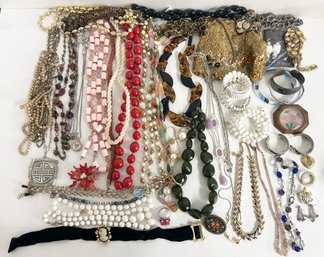 Lot 14 Of Costume Jewelry