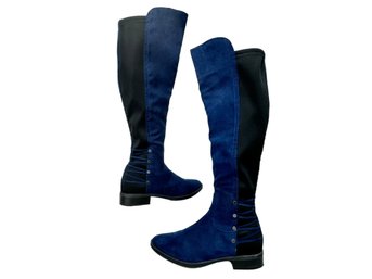 Zoee Midnight Blue & Black Boots - Size 6