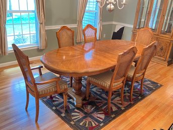 Stanley Furniture Dining Room Table With 6 Chairs