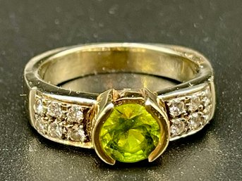 14k White And Yellow Gold Ring  With Diamonds And Emerald ?. Size 8 1/4 , 5.1 DWT.(ring 1)