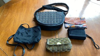 A Group Of Vintage Purse And More.