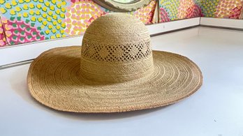 A Sun Hat 'HAT ATTACK' New York Size M/L