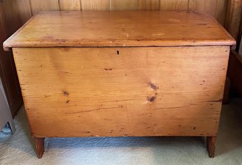 Amazing Antique New England Style Pine Blanket Chest