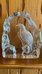 Mats Jonasson Lead Crystal Paper Weight Featuring An Eagle