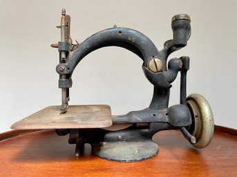 Antique National Sewing Machine Co'. 1800' Cast Iron ,'B.Eldredge Automatic' Sewing Machine.