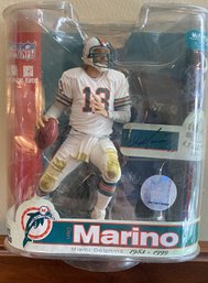 McFarlane Toys - Dan Marino - NFL Sports Picks Action Figure