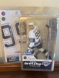 McFarlane Toys - Wayne Gretzky - NHL Sports Picks Action Figure