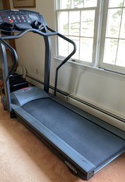 A Life Fitness Treadmill Flex Deck