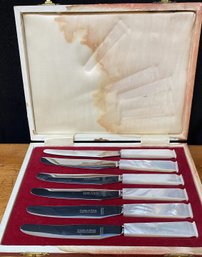 A Vintage Cork & Son Sheffield England Fruit Knife Set Of Six Mother-of-pearl Handles With Original Case