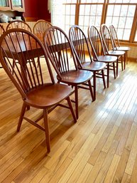 6 Country Style Windsor Dining Chairs.