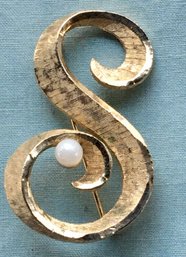 Vintage 1960s Jewelry Initial Letter 'S' Or A Swag With A Pearl Pin Brooch Made By Mamselle