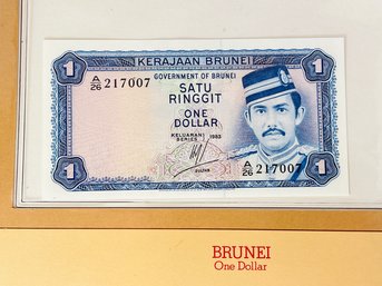 BRUNEI  - 1 Dollar -   Uncirculated Foreign Paper Money With Info/ History