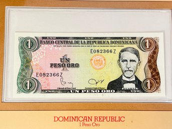 DOMINICAN REPUBLIC  - 1 Peso Oro -  Uncirculated Foreign Paper Money With Info/ History