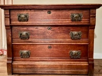 A Beautiful Antique 3 Drawer Oak Chest - Eastlake Style