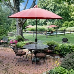 A 4 Seat Garden Dining Set With Market Umbrella