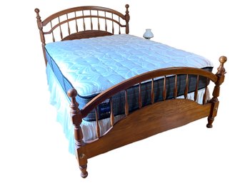 Solid Wood Quinn Size Bed.