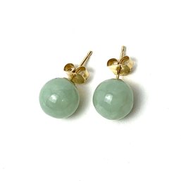 Jade And 14k Yellow Gold Stud Earrings