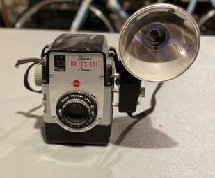 Kodak Brownie Bull's Eye Camera With Flash