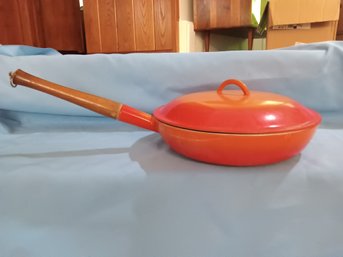 LeCreuset 11' Pan With Cover And 10' Wood Handle.