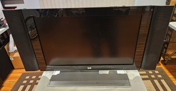 HP 32 HD TV With Speakers. Used As A Monitor For Gaming On A PC