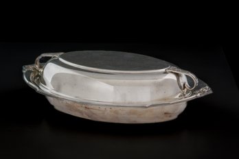 WILCOX SILVERPLATE VEGETABLE OVAL SERVING DISH W/LID