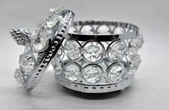 Silver Color Round Design Crystal Jewelry Box