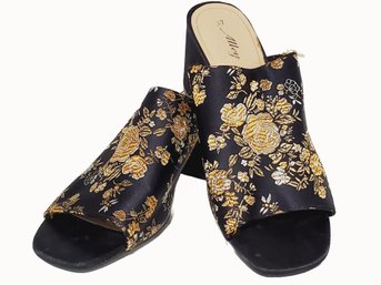 Ladies Alley Brand Embroidered Silk Floral Slides Size EU 37 US 6