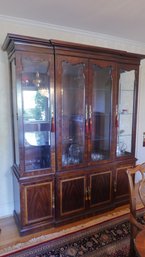 Traditional Style Thomasville Wooden Display Hutch