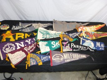 Large Group Of Vintage Pennants - College -Travel - Attractions
