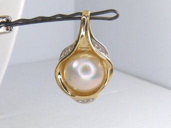 Large 14K  Yellow Gold Pearl & Diamond Pendant