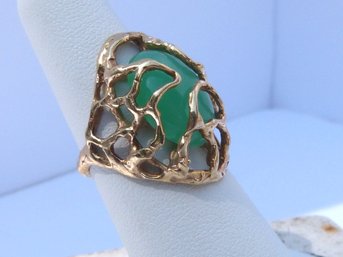 Large Vintage  14K Yellow Gold  & Jade  Ring