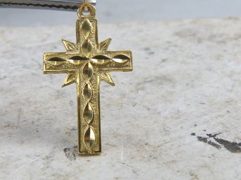 Vintage 14 K Yellow Gold  Cross Pendant