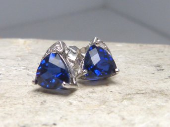 Amazing  Pair Of 10 K White Gold , Sapphire & Diamond Stud Earrings