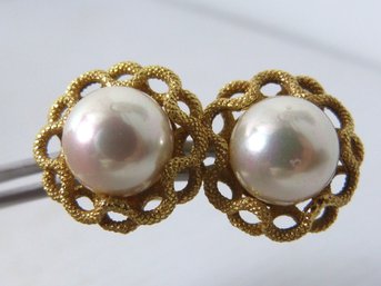 Amazing Pair Of 18 K Yellow Gold & Huge Pearl Earrings  - Top Quality !